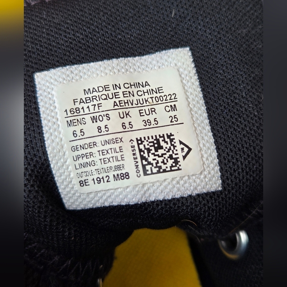 😊Converse Chuck Taylor All Star Hi "Smiley Face" - Black/Yellow W-8.5, M-6.5 - Picture 8 of 9